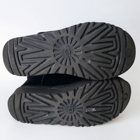 UGG Black Constantine Classic Boot Black Suede Shearling Boots Size 6 - Picture 6 of 8